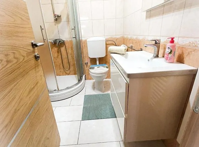 Apartmán Ena, *